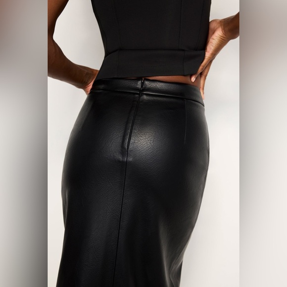 Good American Black Faux Leather Maxi Skirt - Picture 3 of 6